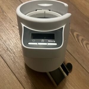 KitchenAid sifter and scale attachment white